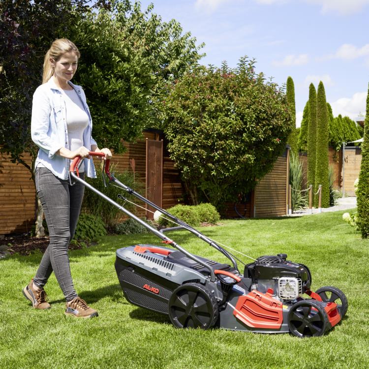 AL-KO Comfort 46.0 SP-B Self Propelled Petrol Lawnmower - AK119937-4.jpg