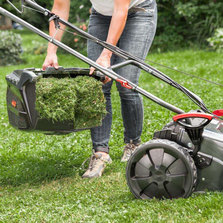 AL-KO Comfort 51.0 SP-A Petrol Self Propelled Lawnmower (51cm Cut)  - AK119944-4.jpg