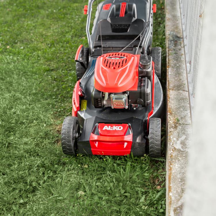 AL-KO Comfort 51.0 SP-A Petrol Self Propelled Lawnmower (51cm Cut)  - AK119944-5.jpg